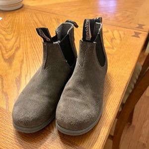 Blundstones series 1397 (UK size 4, US size 7)